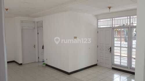 Jual Cepat Rumah Siap Huni Camar Bintaro Tangerang Selatan 2