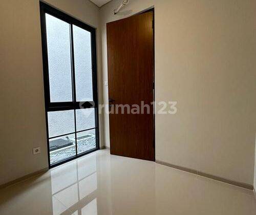 Dijual Rumah Modern Minimalis Di Pondok Labu Siap Huni 2