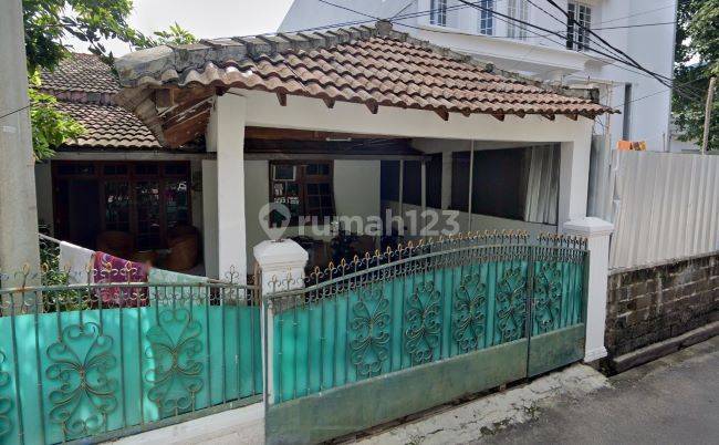 Rumah Lama Dijual Hitung Tanah Saja Di Gandaria Selatan Dalam Komplek 2