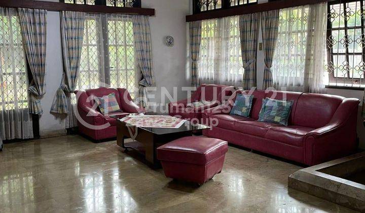 Dijual Rumah Lokasi Strategis di Perumahan Kalibata Indah Jaksel 1