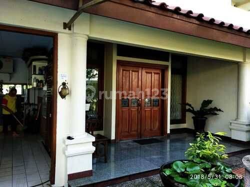 Dijual Rumah Dalam Komplek River Park, Bintaro Sektor 8 1