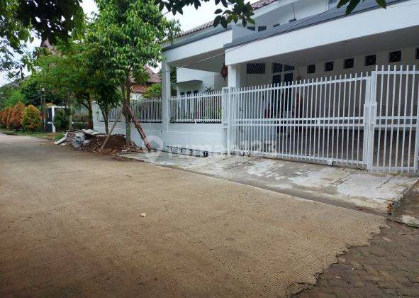 Rumah Cantik Siap Huni Dalam Komplek Cinere Lokasi Strategis 1