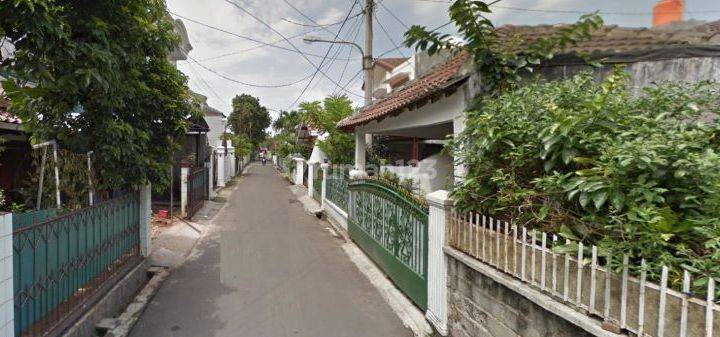 Dijual Dijual Rumah Lama Hitung Tanah Cendrawasih 2