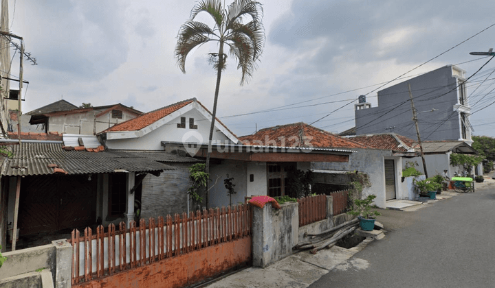 Rumah Lama Hitung Tanah di Gandaria Selatan 1