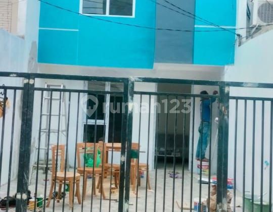 FULLY RENOVATED HOUSE LIKE A NEW HOUSE IN KELAPA MOLEK