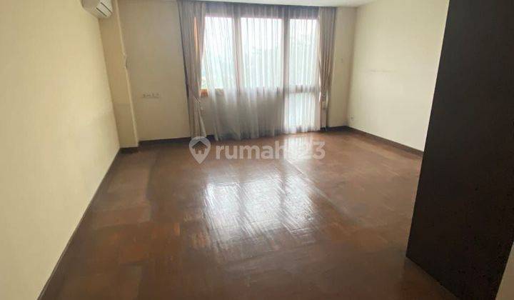 APARTEMEN PARK ROYALE (SH) 1