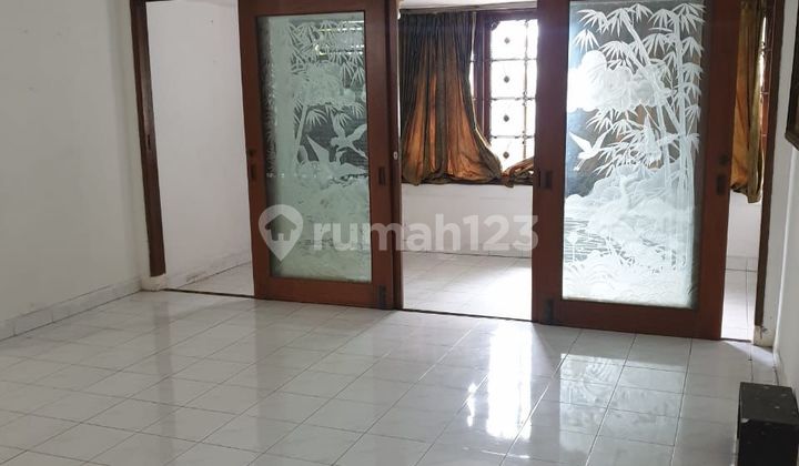 RUMAH 2 LANTAI PULOMAS UTARA (PG)