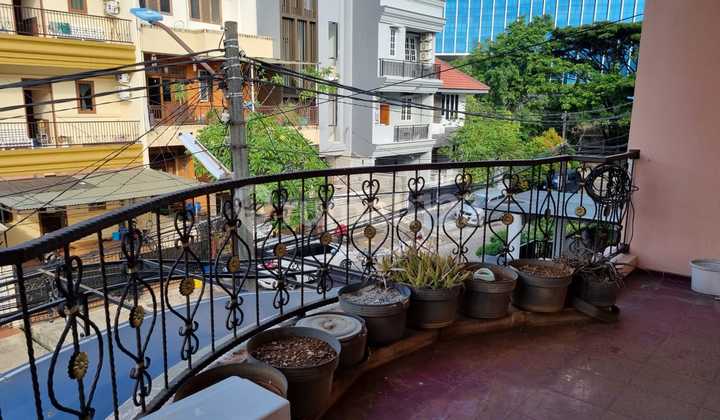 Rumah Puan Timur 1 Sudah Tinggi Dari Jalan