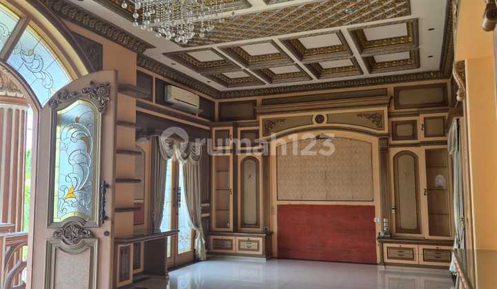 Beautiful Ready-to-Use House in Artha Gading