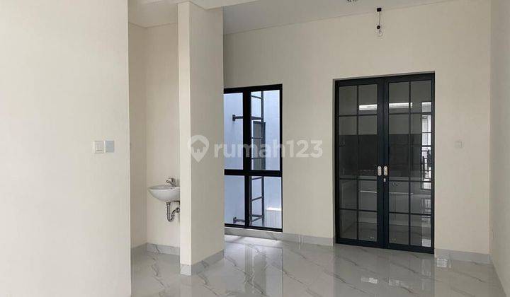 TURUN HARGA ! RUMAH LAVON 2 VIRIDIA, CIKUPA TANGERANG 2