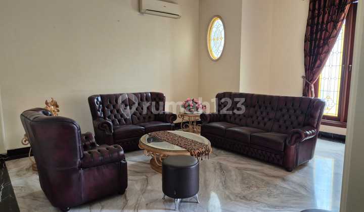 Nice Ready-to-Use House Villa Gading Indah 2