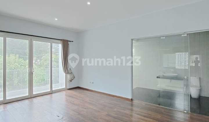 Rumah Kondisi Siap Huni Ada Kolam Renang Sektor 9 Bintaro Jaya 2