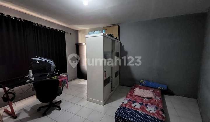 Ju4l C3p4t! 2-Story House on Jl. Tanah Tinggi 2