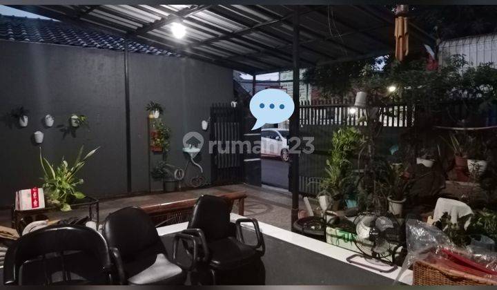 Rumah Tinggal dan Tempat Usaha di Kayu Manis Matraman (SH) 2