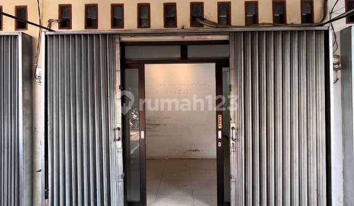 Ruko Pendidikan 3 Lantai, Duren Sawit, Jakarta Timur (el)