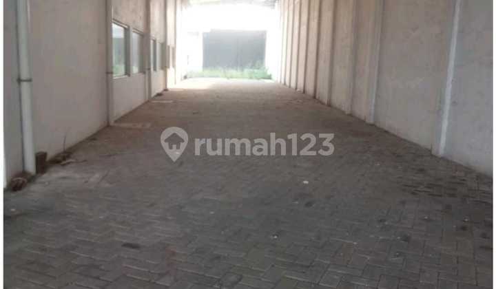 Gresik Warehouse Flood-Free with Staff Mess (Js)