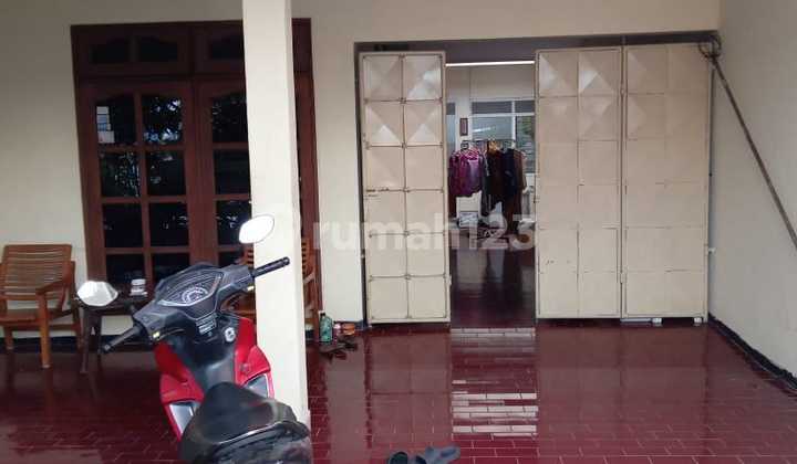 Rumah Unfurnished SHM Medokan Ayu, Surabaya 2
