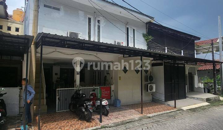 Rumah Butuh Minim Renovasi Unfurnished SHM Surabaya Kota, Surabaya 1