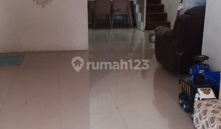 Rumah Butuh Minim Renovasi Unfurnished SHM Sidoarjo, Surabaya 2