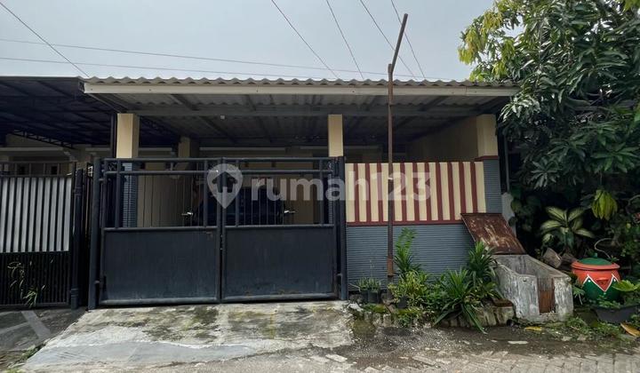 Rumah, 1 Lantai, HGB, di Medokan Ayu Rumah, 1 Lantai, HGB, di Medokan Ayu