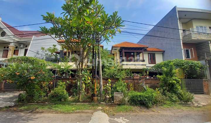 Rumah Butuh Minim Renovasi Unfurnished SHM Rungkut, Surabaya