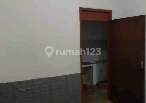 Rumah Kontrakan Butuh Minim Renovasi Unfurnished OTHER Surabaya Kota, Surabaya 2