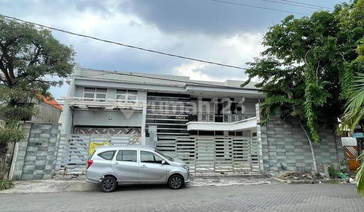 Rumah, 2 Lantai, SHM, di Surabaya Kota 1