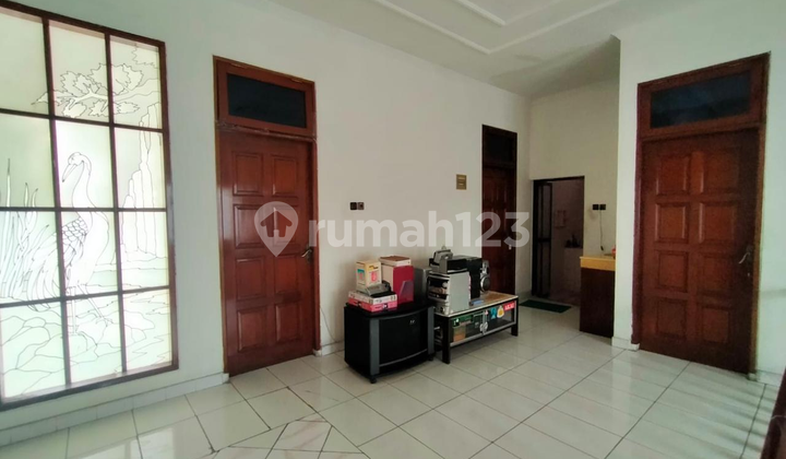 Rumah Butuh Minim Renovasi Unfurnished Sutorejo, Surabaya SHM 2