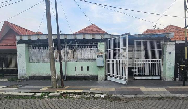 Rumah, 1 Lantai, SHM, di Surabaya Kota 1