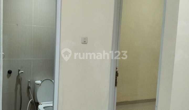 House, 1 Floor, HGB, in Surabaya City