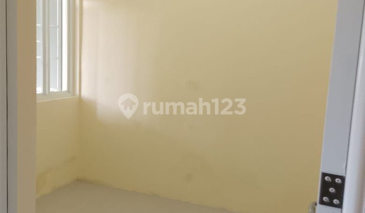 Puri Indah Pandugo House Ready to Live, Renovated, Carport 2