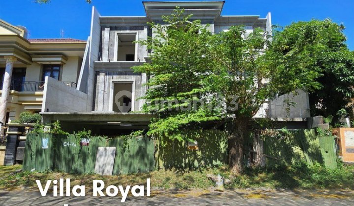 Rumah Villa Royal, Pakuwon City STRATEGIS, POOL, GARASI 3, CARPORT 2 1