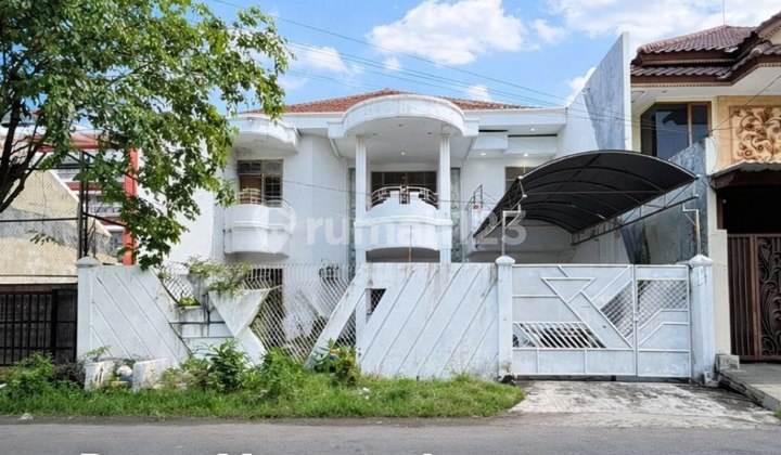 Rumah Raya Manyar Jaya, Row Jalan 3 Mobil