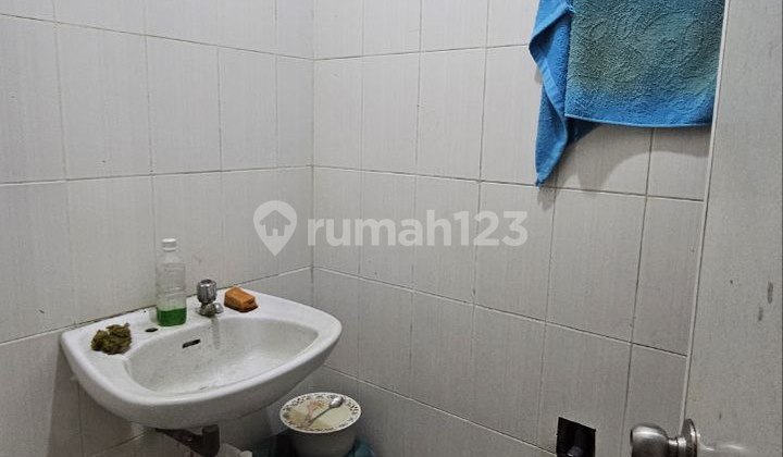 Ruko Setro Baru STRATEGIS, SIAP PAKAI, ROW JALAN 2 MOBIL