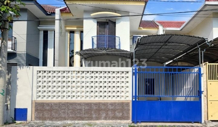 Rumah Lebak Indah Minimalis, Siap Huni, Carport 1