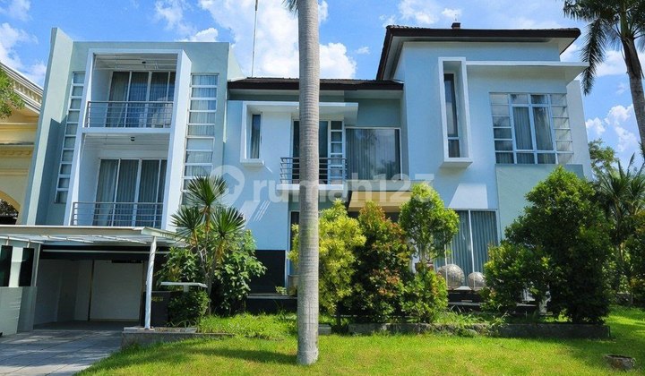 Bukit Regency Villa House Strategic, Ready to Occupy, Pool, Jacuzzi Bukit Regency Villa House Strategic, Ready to Occupy, Pool, Jacuzzi