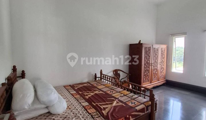 Tretes - Pecalukan - Luxurious - Semi-Furnished Teak - Natural Stone Floor - Water Heater - Mountain & Rice Field View Tretes - Pecalukan - Luxurious - Semi-Furnished Teak - Natural Stone Floor - Water Heater - Mountain & Rice Field View