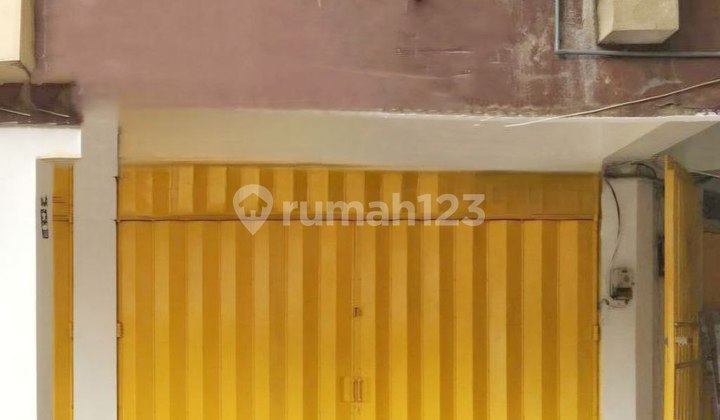 Ruko Kapasan STRATEGIS, SIAP HUNI, NOL JALAN RAYA, SELANGKAH KE PASAR KAPASAN Ruko Kapasan STRATEGIS, SIAP HUNI, NOL JALAN RAYA, SELANGKAH KE PASAR KAPASAN