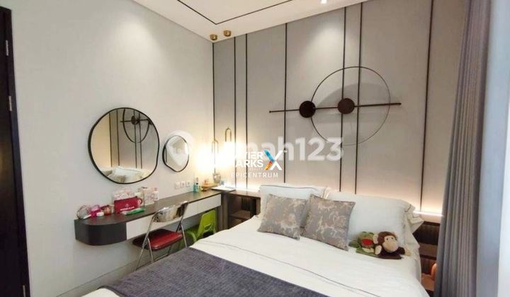 Disewakan Rumah Baru Super Mewah Greenlake Citraland 2