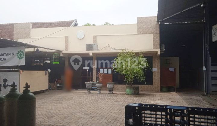 Warehouse for Sale on Jalan Raya Cerme Gresik Near Toll Gate Entrance