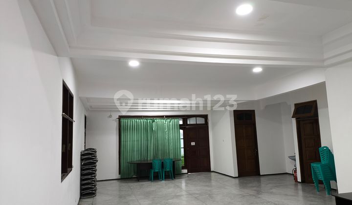 For Rent Large House in Kertomenanggal Gayungan Ahmad Yani Surabaya 1
