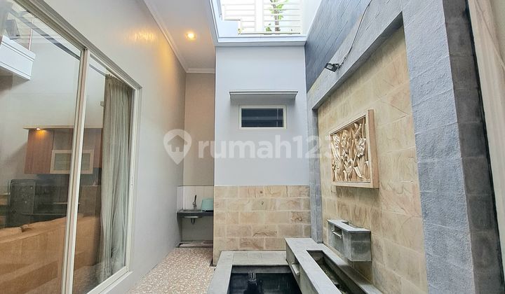 For Sale: Wisma Permai House near Unair ITS Galaxy Mall, Move-In Ready 2