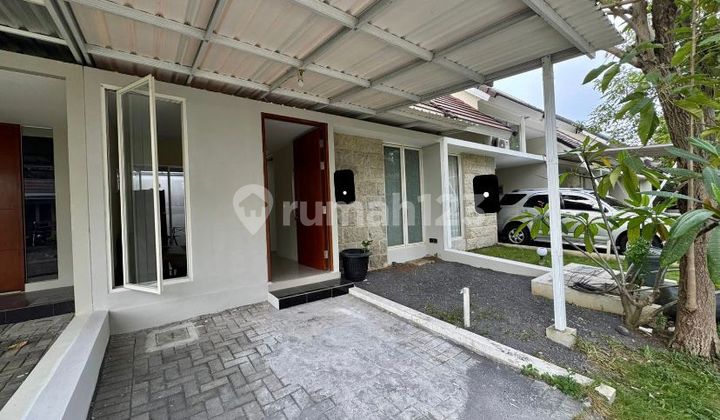 For Rent House Northwest Citraland Wiyung near Pakuwon Mall For Rent House Northwest Citraland Wiyung near Pakuwon Mall