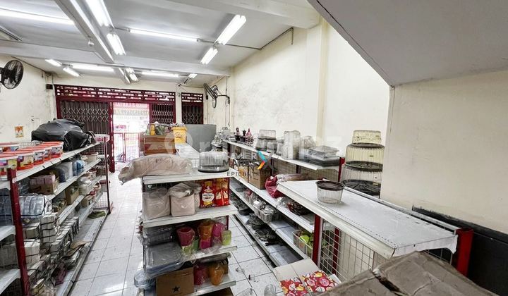 For Sale Ruko Raya Manukan Tama Well-Maintained and Good Condition 2