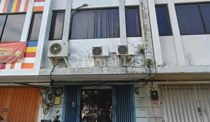 For Rent: Shop House in Graha Asri Ngagel Bratang For Rent: Shop House in Graha Asri Ngagel Bratang