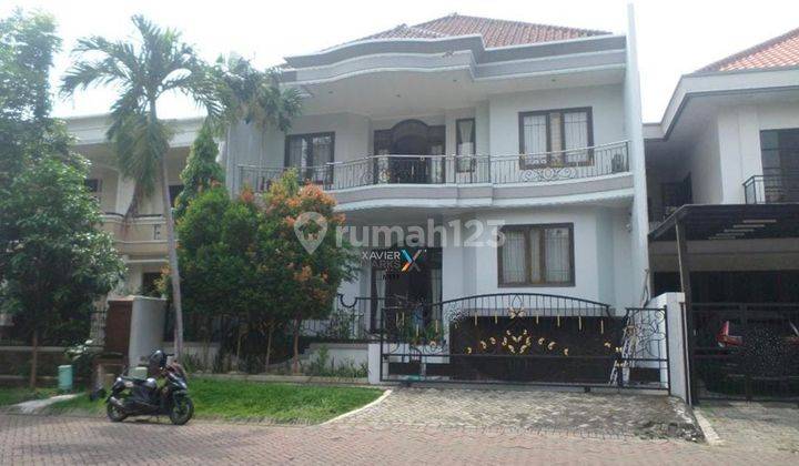 Dijual Rumah Murah di Perumahan Graha Family Terawat 1