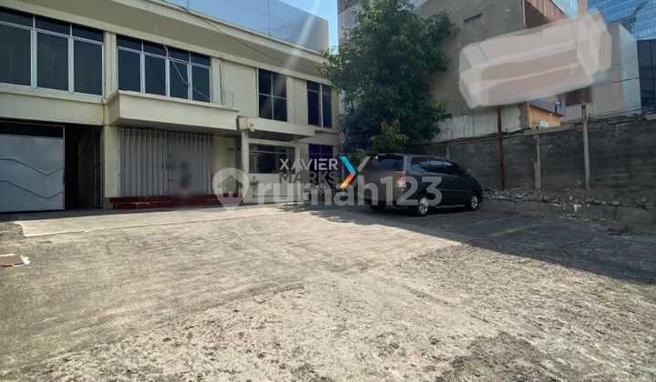 For Rent Commercial Building at HR Muhammad Wiyung Mayjen 1