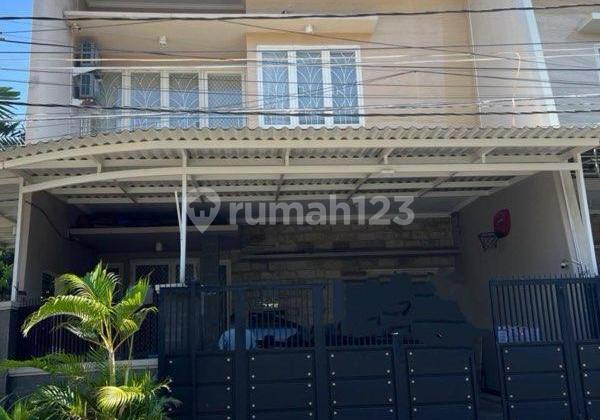 Dijual Rumah di Sutorejo Utara daerah Mulyosari Mulyorejo 1