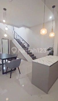 Dijual Rumah Cantik di Jagir Wonokromo dekat Raya Darmo Dijual Rumah Cantik di Jagir Wonokromo dekat Raya Darmo