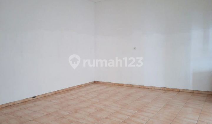 For Rent House in Manyar Commercial Area near MERR Main Road